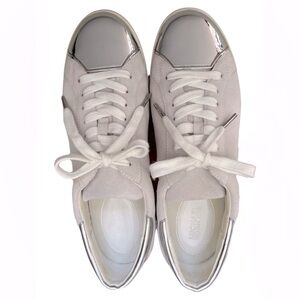 MICHAEL KORS Silver Toe/ Heel Lace Up Suede Sneakers in Light Gray